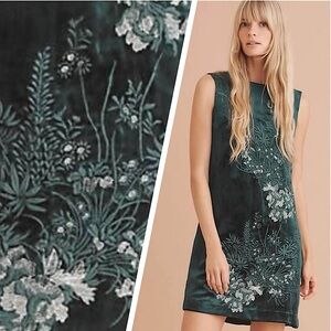 Anthropologie Celine Embroidered Velvet Shift Dress in Green Size 4 NWT